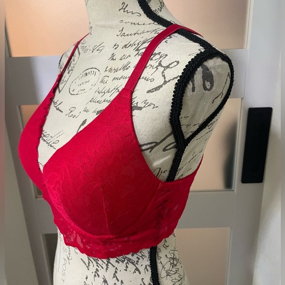 🍂 Victoria's Secret Red Lace Push Up Bralette EUC - Picture 4 of 8